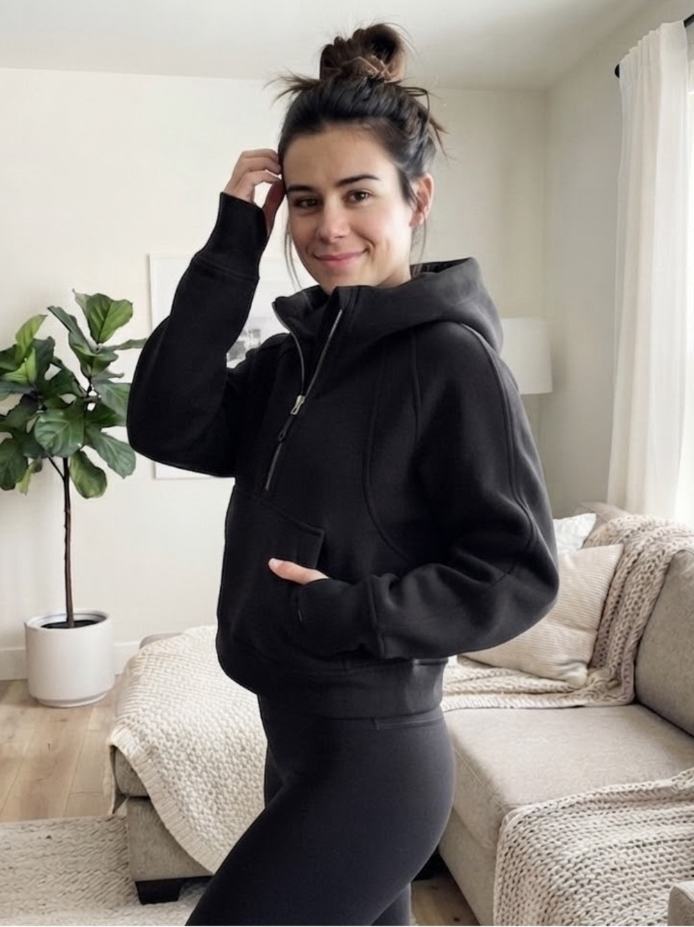 Lululemon Scuba Oversized 1/2 Zip Hoodie M/L (medium/ large) BLACK